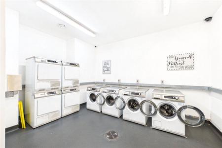 1 bedroom Ground floor flat for sale in Alencon Link, Basingstoke