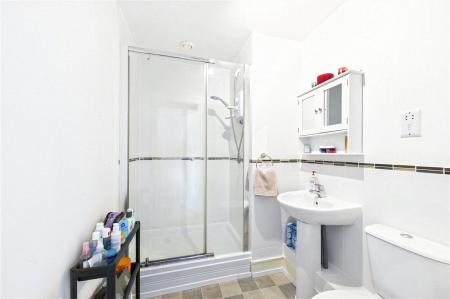 1 bedroom Ground floor flat for sale in Alencon Link, Basingstoke