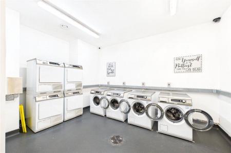 1 bedroom Ground floor flat for sale in Alencon Link, Basingstoke