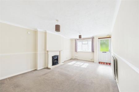 2 bedroom Ground floor flat for sale in Elgar Close, Basingstoke