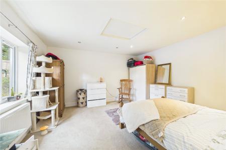 2 bedroom Detached bungalow to let in Bagmore Lane, Herriard