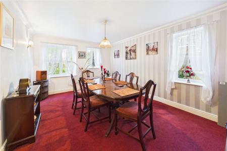 5 bedroom Detached house for sale in Elm Road, Sherborne St. John