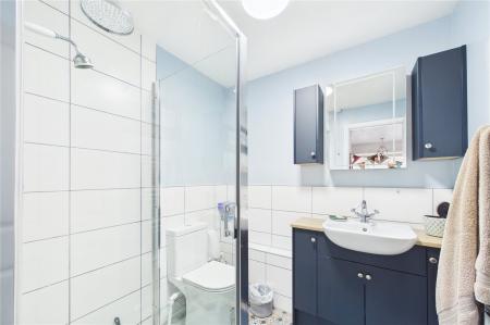 4 bedroom Semi-detached house for sale in Stocker Close, Basingstoke