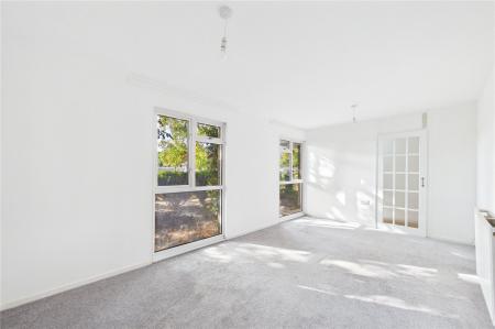 3 bedroom Terraced House for sale in Dover Close, Basingstoke