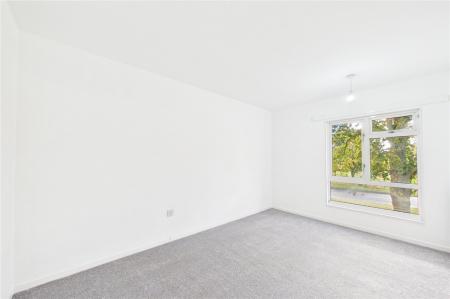 3 bedroom Terraced House for sale in Dover Close, Basingstoke