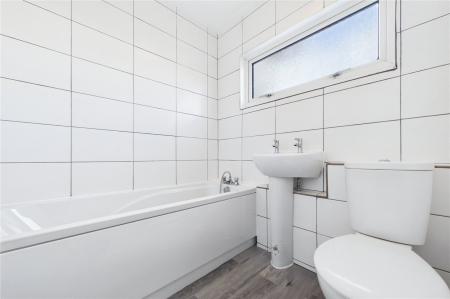 3 bedroom Terraced House for sale in Dover Close, Basingstoke