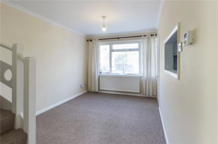 3 bedroom Semi-detached house to let in Appletree Lane, Spencers Wood