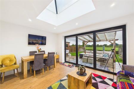 2 bedroom Semi-detached house for sale in Lavers Lea, Sherborne St. John