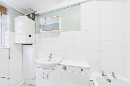2 bedroom Terraced House for sale in Phoenix Park Terrace, Basingstoke