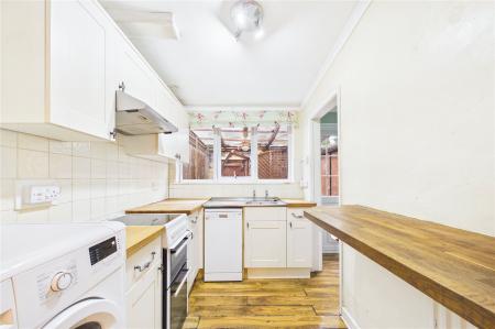 2 bedroom Terraced House for sale in Phoenix Park Terrace, Basingstoke