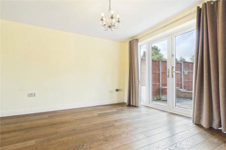 3 bedroom End of terrace house for sale in Pembroke Road, Basingstoke