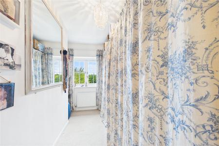 3 bedroom End of terrace house for sale in London Road, Overton