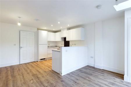 2 bedroom End of terrace house to let in Newlands Close, Shinfield