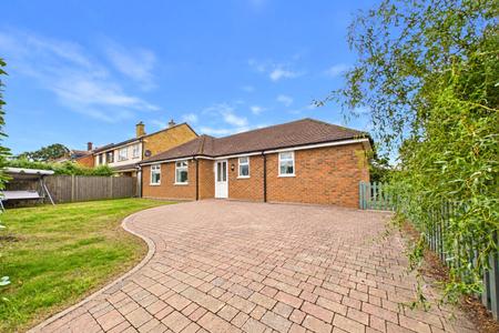 Swains Road, Tadley