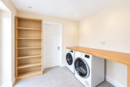 2 bedroom Detached bungalow to let in Swains Road, Tadley