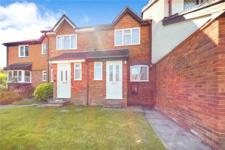 Finch Close, Tadley