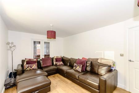 5 bedroom Detached house to let in Tabby Drive, Three Mile Cross