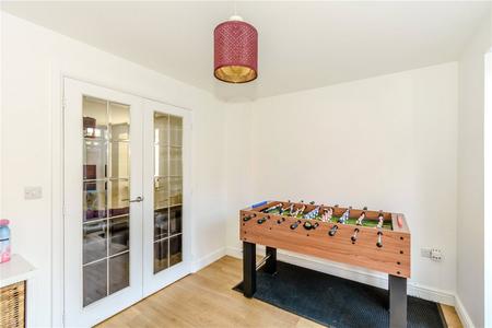 5 bedroom Detached house to let in Tabby Drive, Three Mile Cross