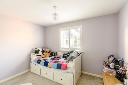 5 bedroom Detached house to let in Tabby Drive, Three Mile Cross