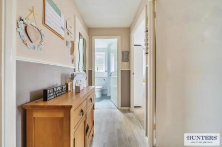 2 bedroom Flat for sale in Salmon Road, Dartford