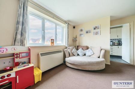2 bedroom Flat for sale in Salmon Road, Dartford