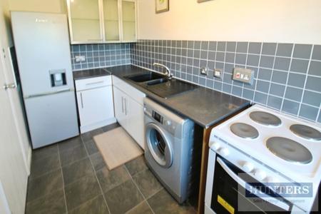 1 bedroom Flat for sale in Chalkstone Close, Welling, Kent, DA16