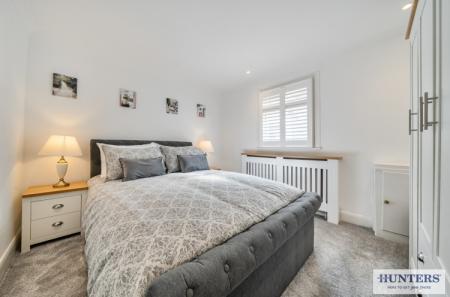 2 bedroom Semi-detached bungalow for sale in Occupation Lane, London, SE18