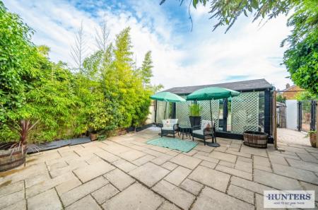 2 bedroom Semi-detached bungalow for sale in Occupation Lane, London, SE18