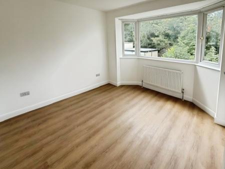 3 bedroom Terraced House to let in Donaldson Road, London, SE18