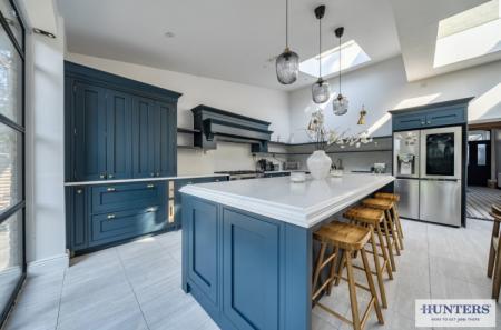 7 bedroom Detached house for sale in Elm Road, Sidcup, Kent, DA14