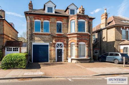 7 bedroom Detached house for sale in Elm Road, Sidcup, Kent, DA14