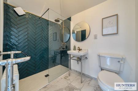 7 bedroom Detached house for sale in Elm Road, Sidcup, Kent, DA14