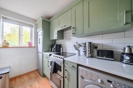 1 bedroom Flat for sale in Chalkstone Close, Welling, Kent, DA16
