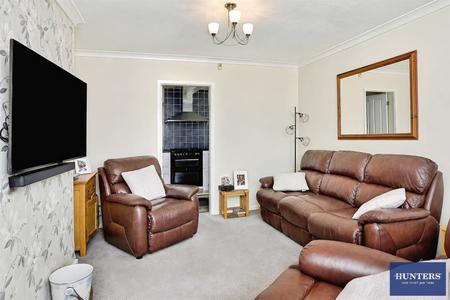 2 bedroom House for sale in Meadow Drive Halifax, HX3 5JX