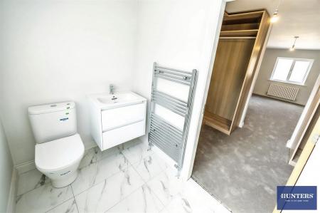 5 bedroom Semi-detached house for sale in Beck Gardens, Spring Hall Mills, Mile Cross Road, Halifax