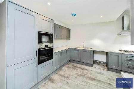 5 bedroom Semi-detached house for sale in Beck Gardens, Spring Hall Mills, Mile Cross Road, Halifax