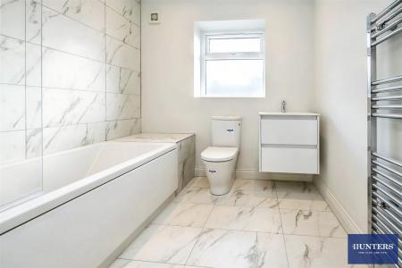 5 bedroom Semi-detached house for sale in Beck Gardens, Spring Hall Mills, Mile Cross Road, Halifax