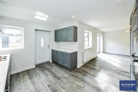 5 bedroom Semi-detached house for sale in Beck Gardens, Spring Hall Mills, Mile Cross Road, Halifax