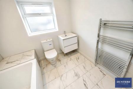 5 bedroom Semi-detached house for sale in Beck Gardens, Spring Hall Mills, Mile Cross Road, Halifax