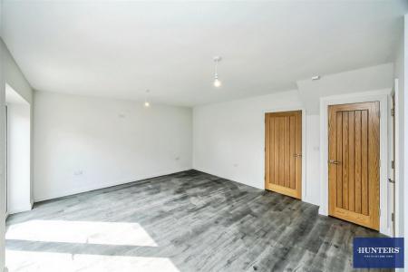 5 bedroom Semi-detached house for sale in Beck Gardens, Spring Hall Mills, Mile Cross Road, Halifax
