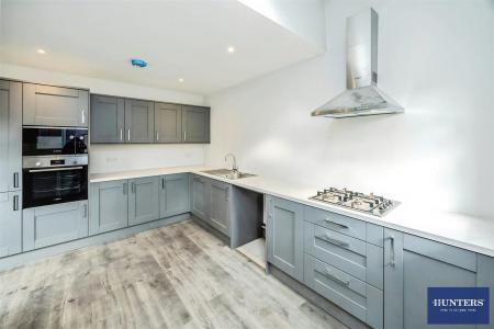 5 bedroom Semi-detached house for sale in Beck Gardens, Spring Hall Mills, Mile Cross Road, Halifax