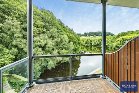 2 bedroom Penthouse for sale in Colne, Barkisland Mill, HX4 0HQ