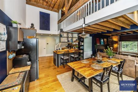 2 bedroom Penthouse for sale in Colne, Barkisland Mill, HX4 0HQ