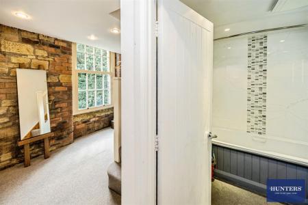 2 bedroom Penthouse for sale in Colne, Barkisland Mill, HX4 0HQ