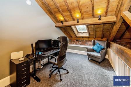 2 bedroom Penthouse for sale in Colne, Barkisland Mill, HX4 0HQ