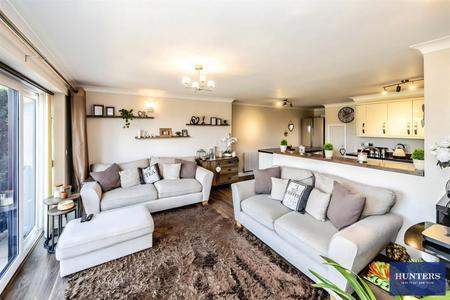 3 bedroom Semi-detached house for sale in Roselee Close Siddal, Halifax, HX3 9BT