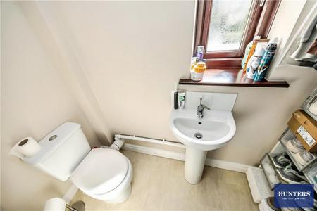 3 bedroom Semi-detached house for sale in Roselee Close Siddal, Halifax, HX3 9BT