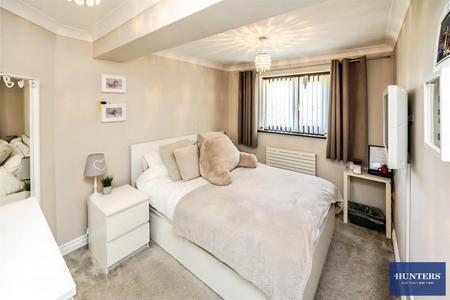 3 bedroom Semi-detached house for sale in Roselee Close Siddal, Halifax, HX3 9BT
