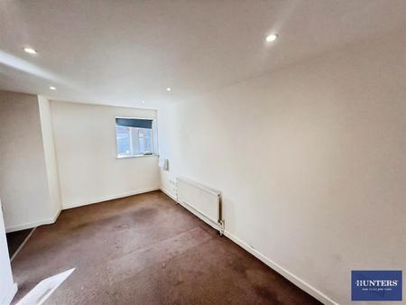 1 bedroom Apartment for sale in Olivia Court, Chester Road Boothtown, Halifax, HX3 6LN
