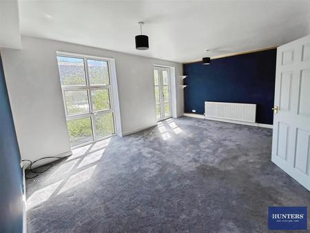 2 bedroom Apartment for sale in Wharf Street, Sowerby Bridge, Halifax, HX6 2JR